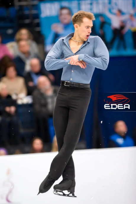 Ice Gallery Skates U.S.